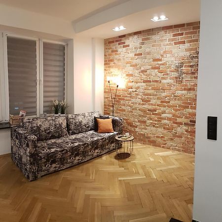 Apartamenty Planet Varsavia Esterno foto